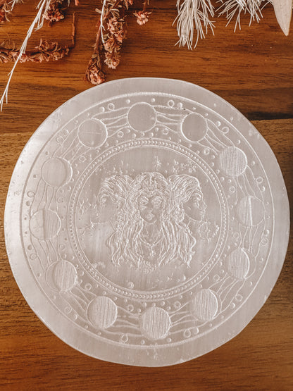 Selenite Crystal Charging Plate - Witchcraft, Magic and the Moon Goddess