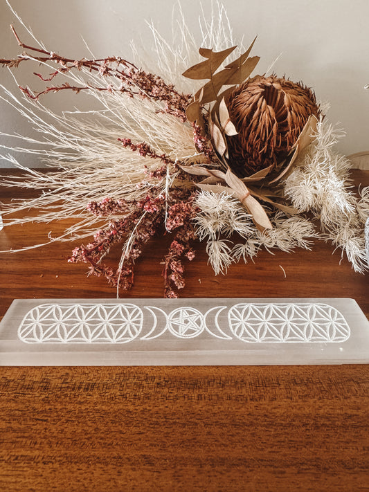 Selenite Crystal Charging Plate - Flower of Life (Long)